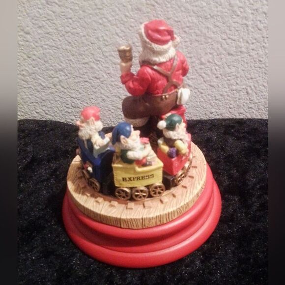 Dept 56 Santa & Elves Train Ride Christmas Figurine - Brand New” - Picture 2 of 4